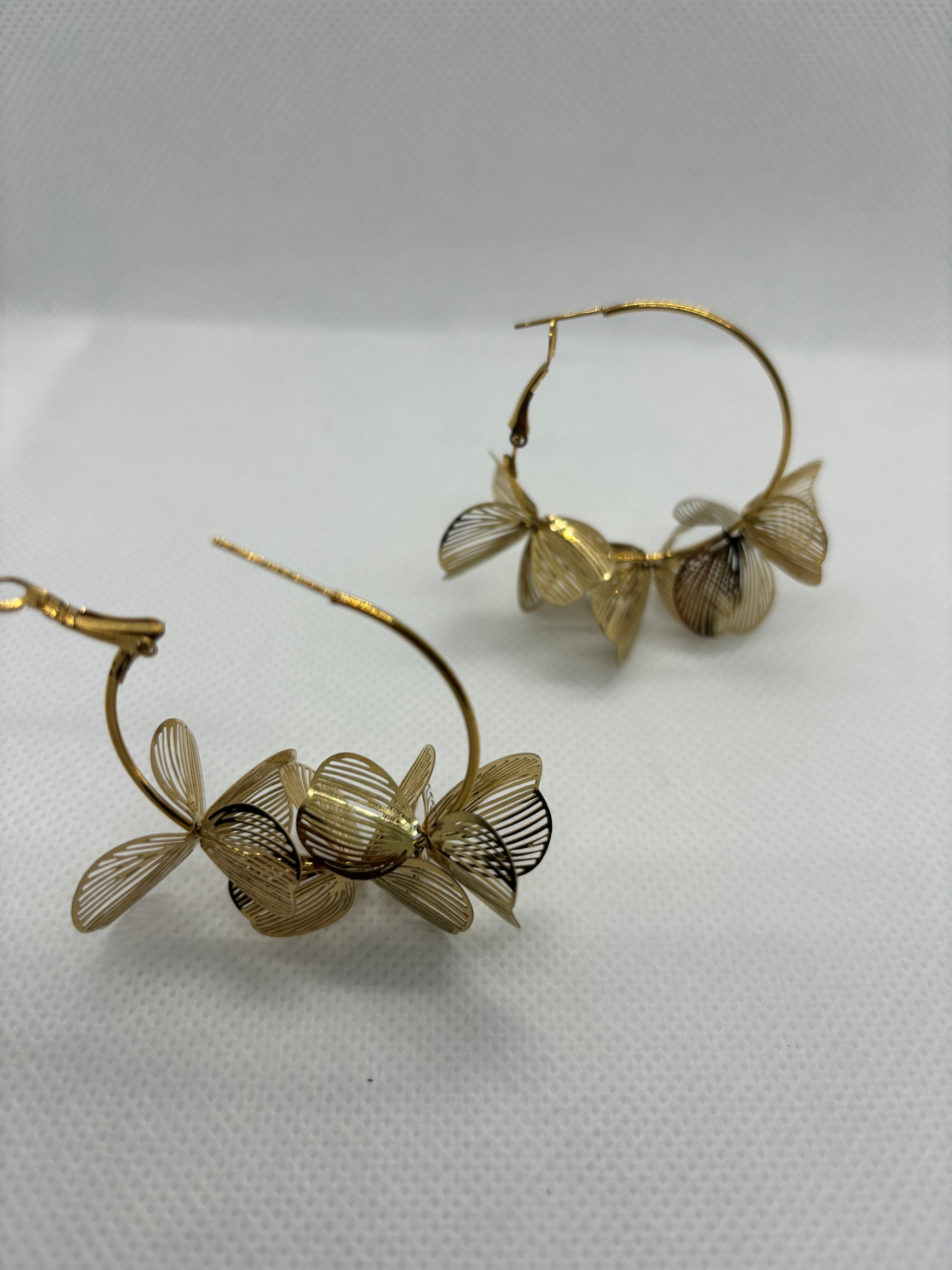 Boucle d’oreille fleurs petit modèle