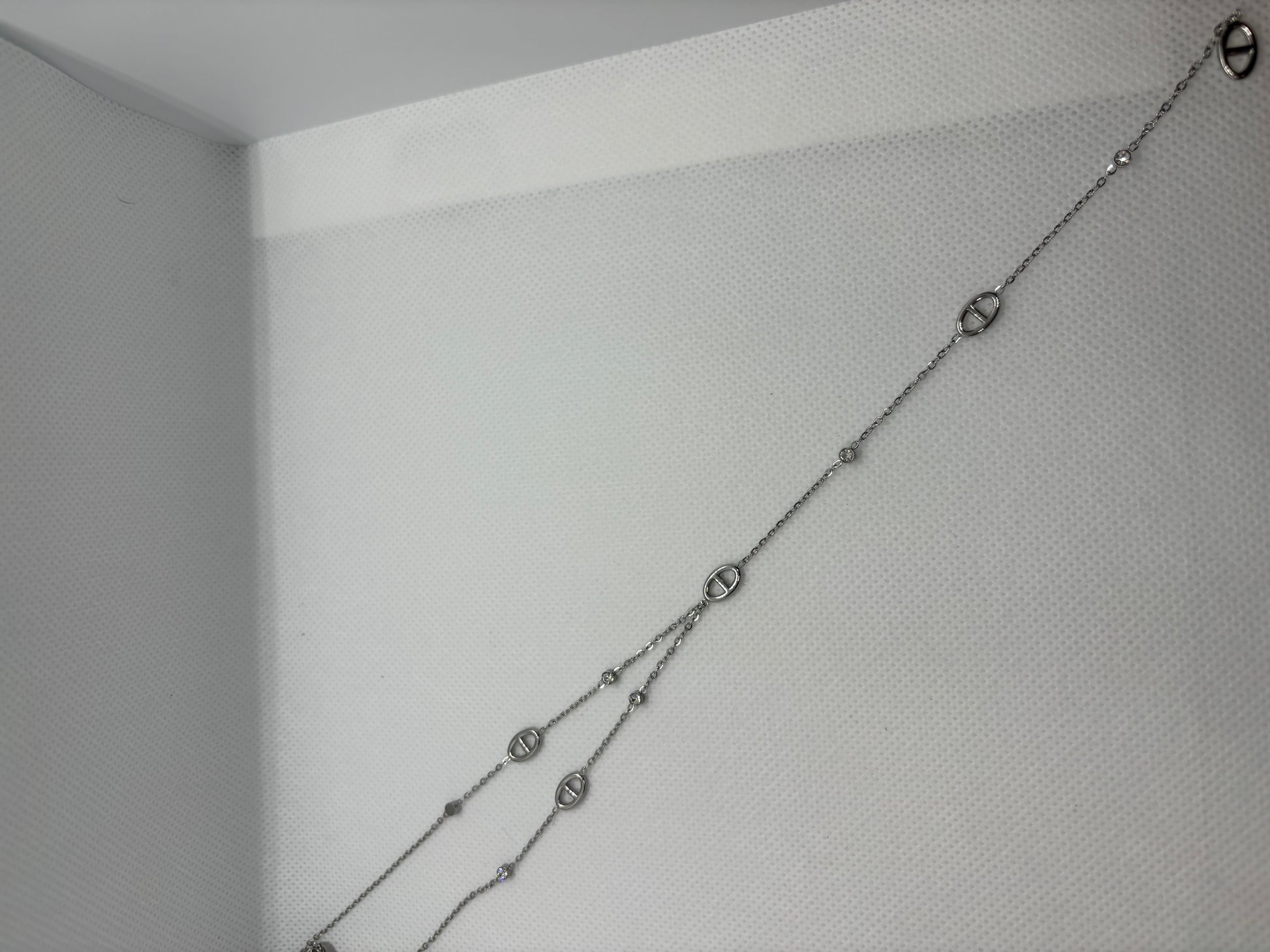 Collier Y avec strass