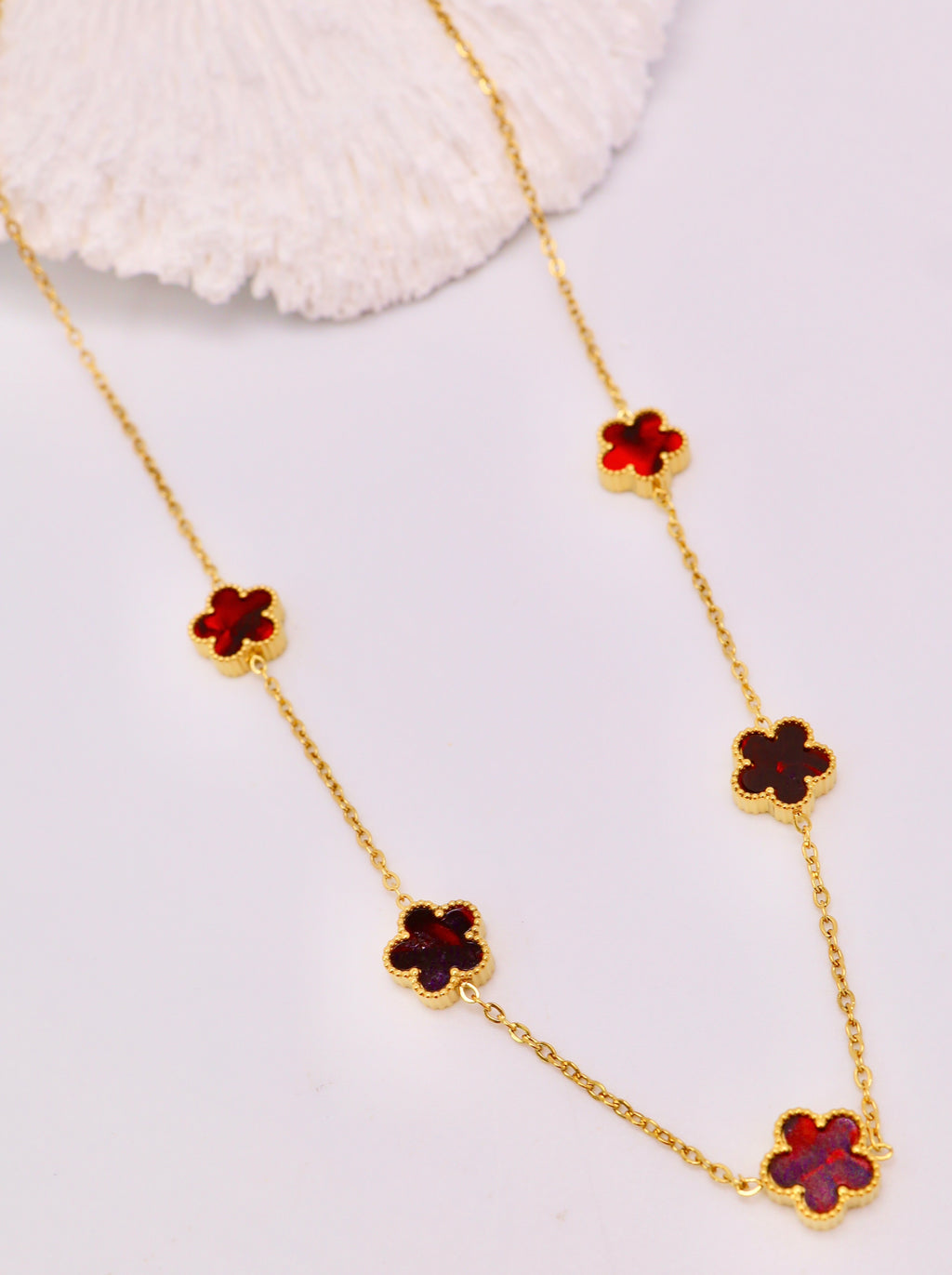 Collier modele plus petit de Trèfles  Colorés Doré – Acier Inoxydable