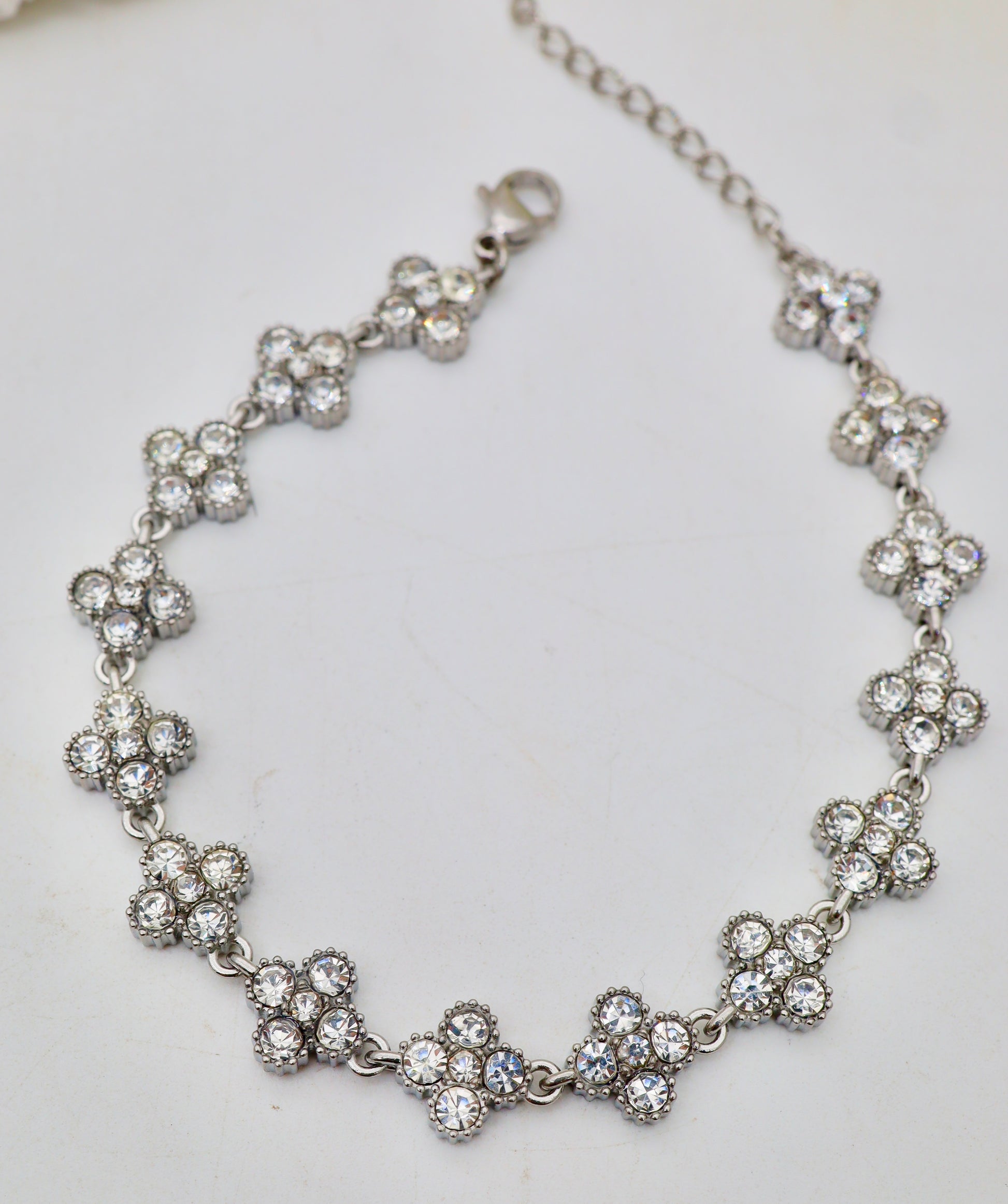 Bracelet fleurs zircon – Acier inoxydable