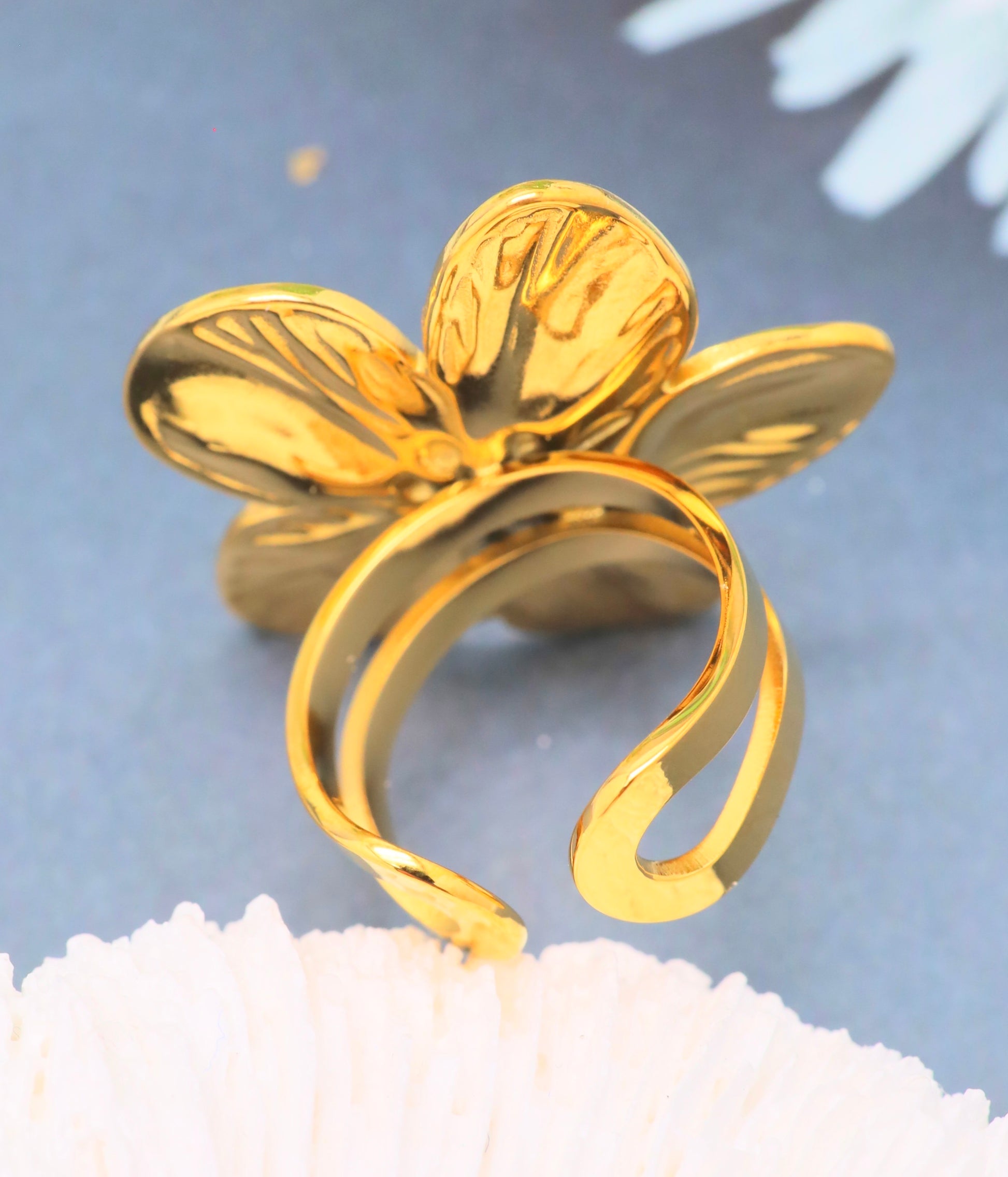 Bague Fleur Sculptée – Acier Inoxydable