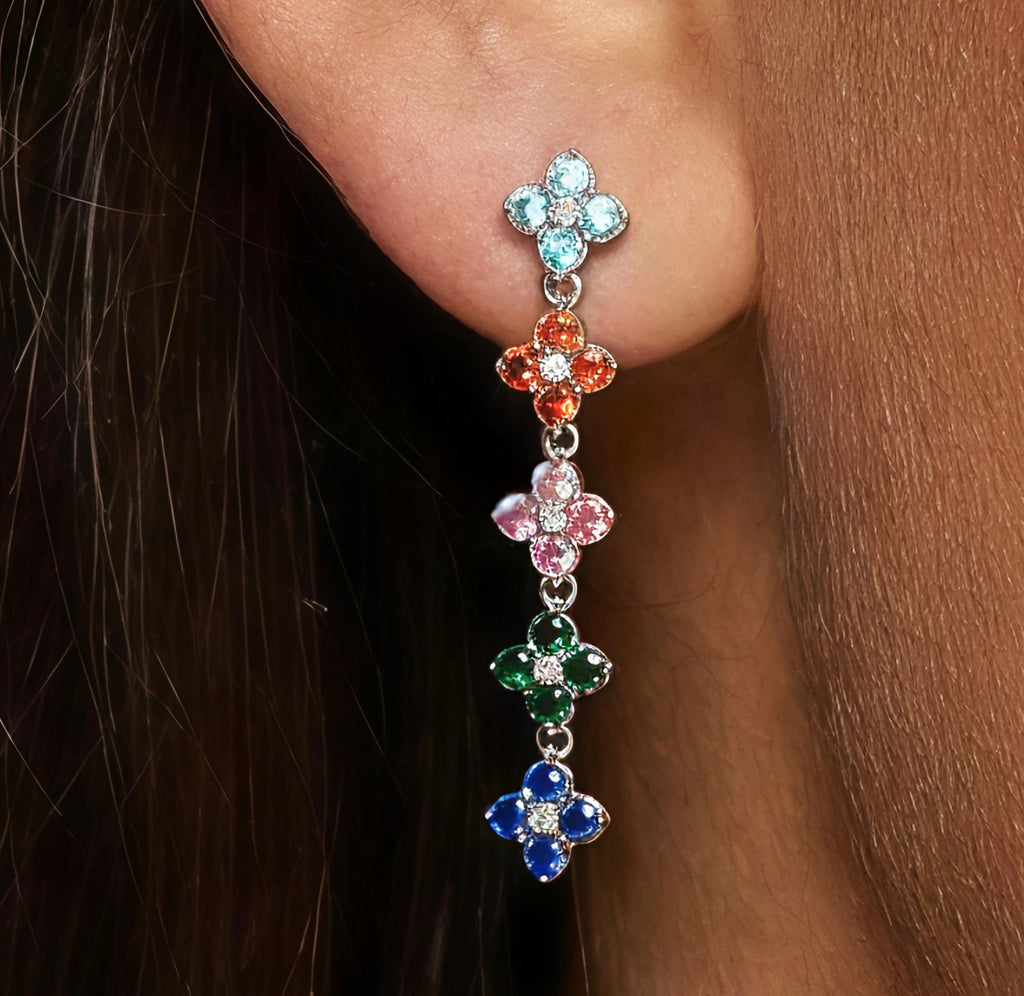 Boucles d’oreilles pendantes fleur zircon – Acier inoxydable