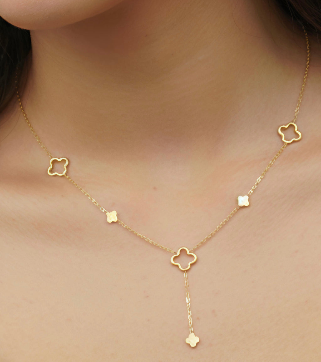 Collier Y Trèfles Ajourés – Acier inoxydable doré ou argenté
