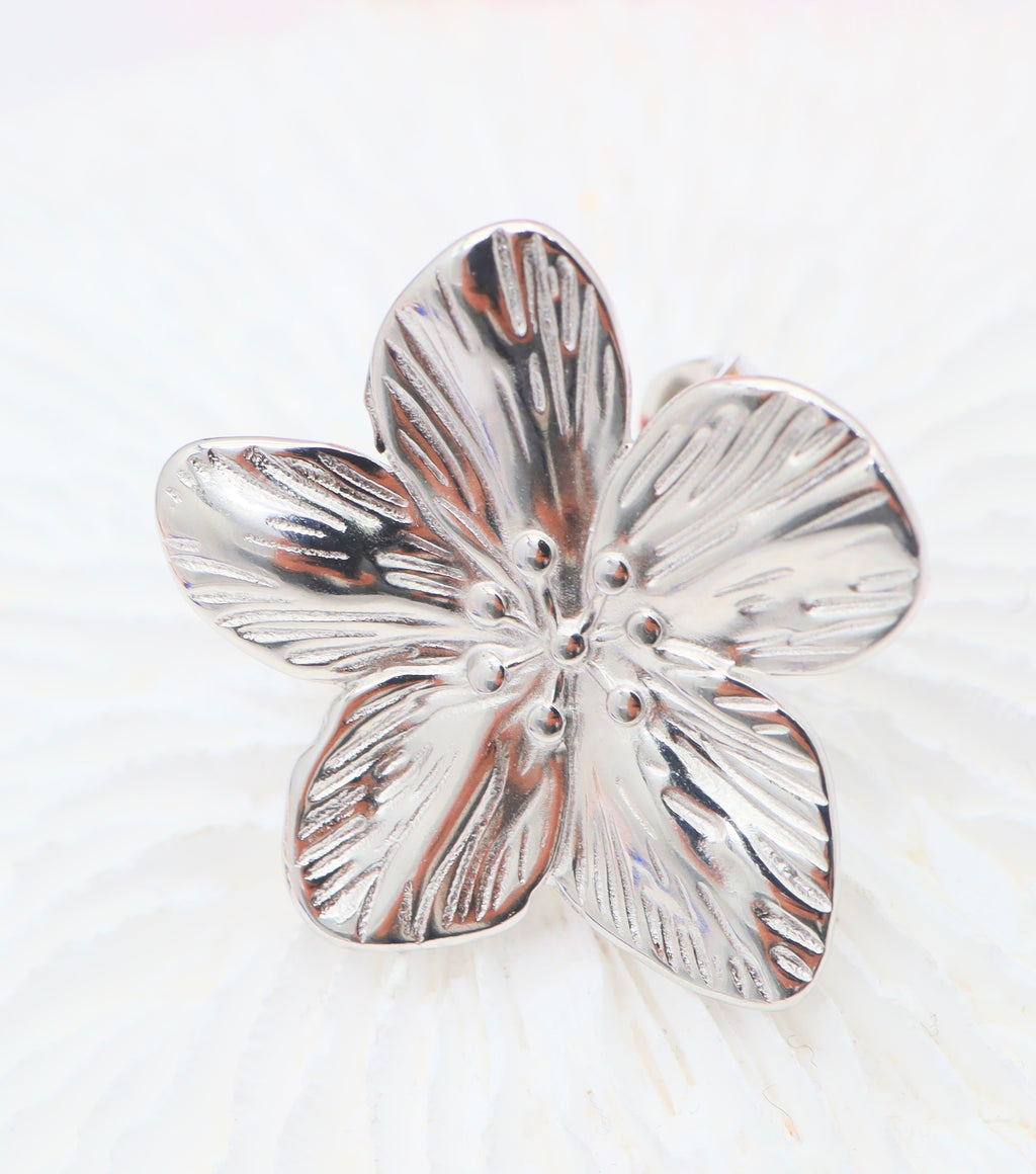 Bague Fleur Sculptée – Acier Inoxydable